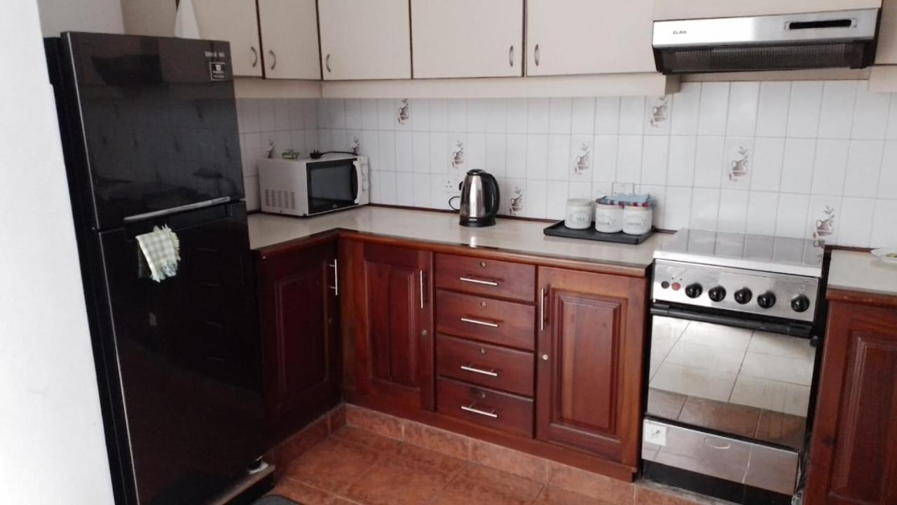 Chelsea Villa Bnb Коломбо Екстер'єр фото